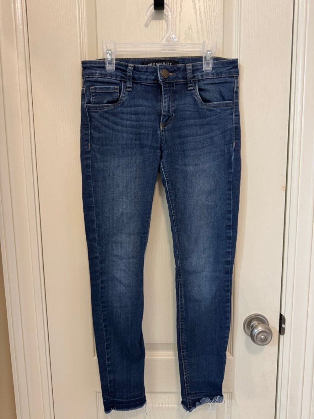 Prosperity 26P Skinny Jeans Raw Hem Repair
